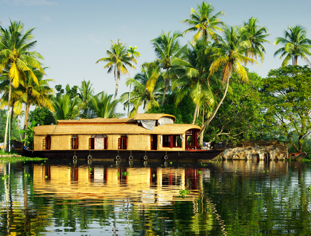 MUNNAR  - ALAPPEY  -  HOUSE BOAT PACKAGE-2023
